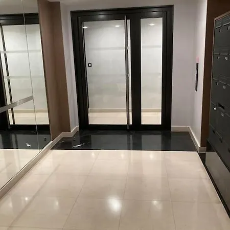 Charmant Studio A Apartment